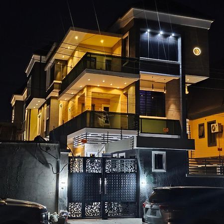 Sapphire Residences By Crystal Magodo Ikeja Kültér fotó