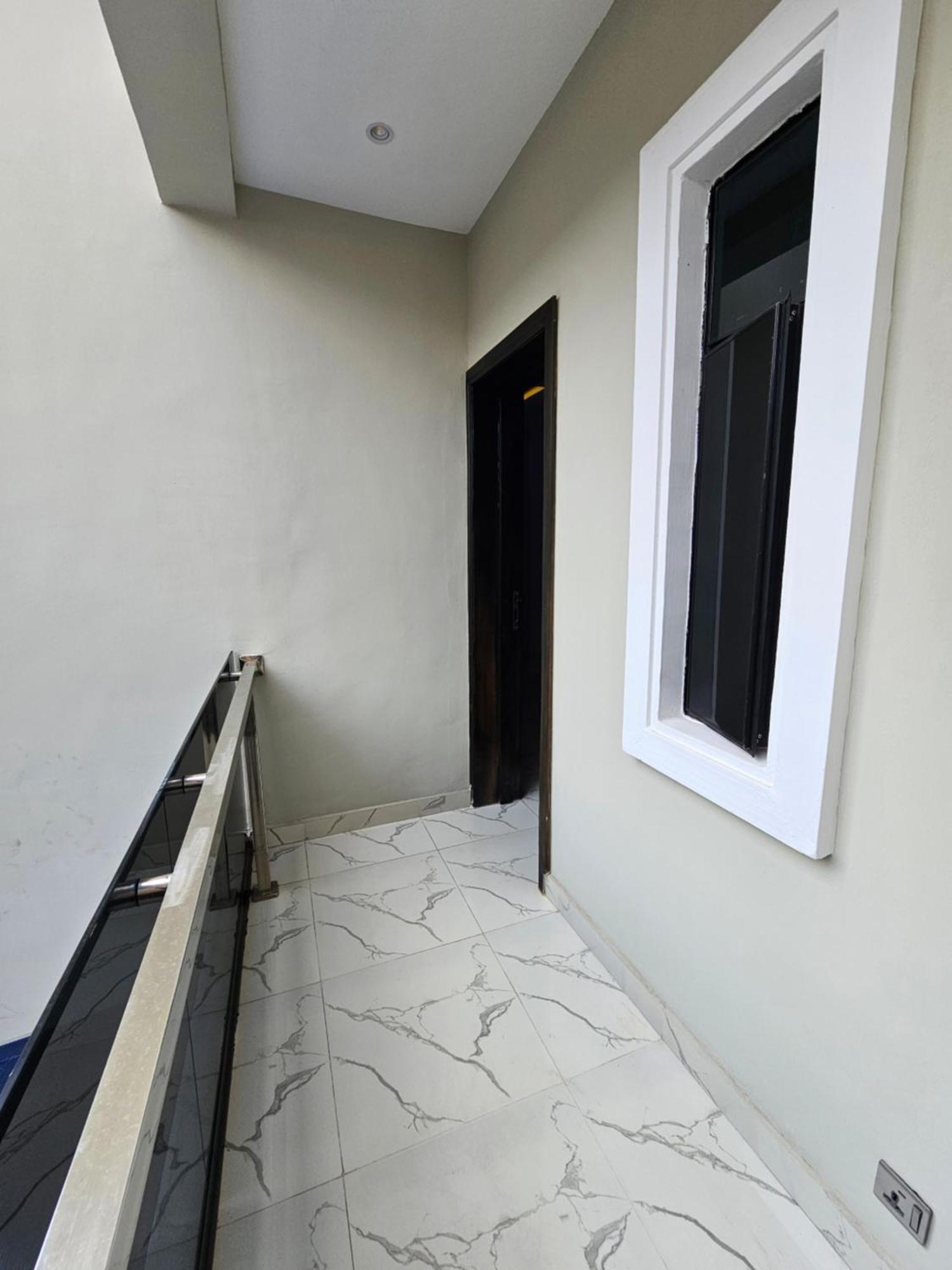 Sapphire Residences By Crystal Magodo Ikeja Kültér fotó