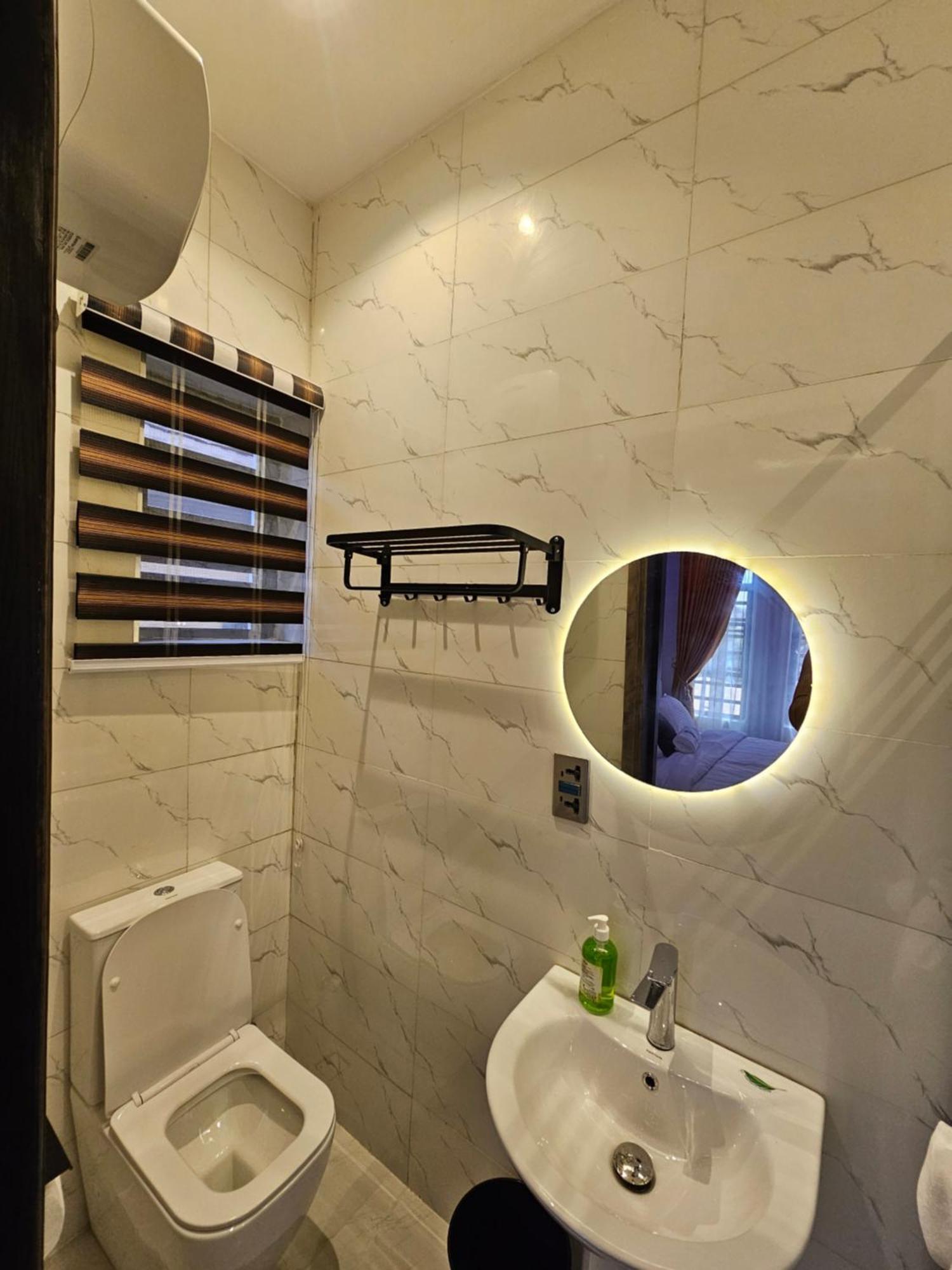 Sapphire Residences By Crystal Magodo Ikeja Kültér fotó