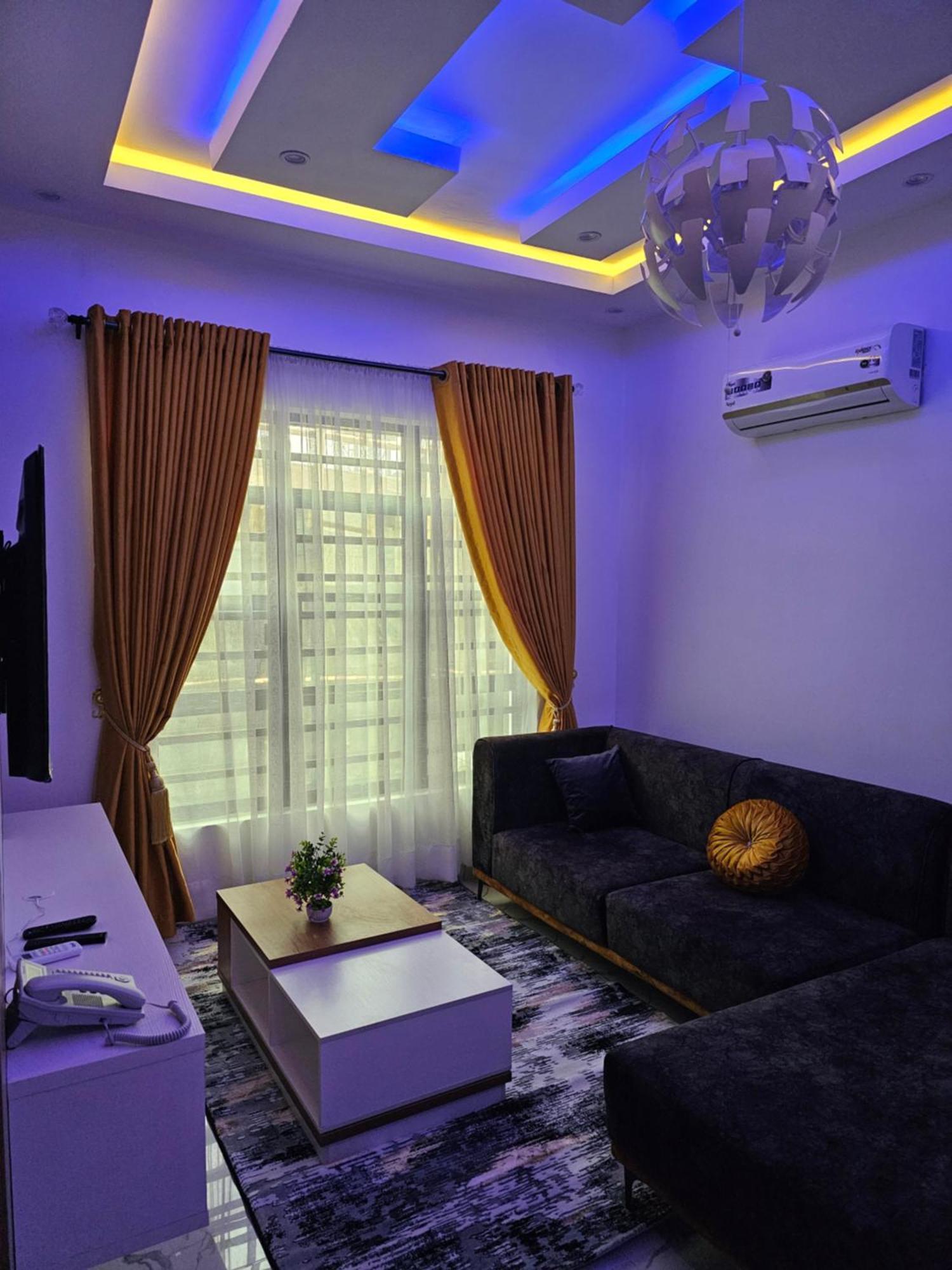 Sapphire Residences By Crystal Magodo Ikeja Kültér fotó